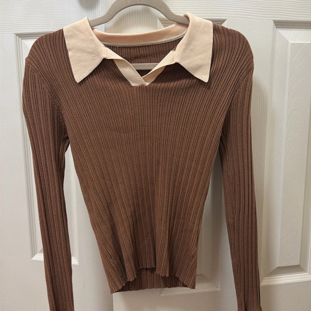 Brown sweater
